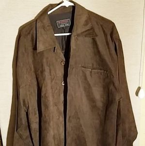 24"from pit to pit 31" in length beautiful suit great condition price frim